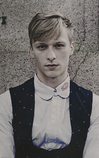 Will Tudor IWYSb2Ur_o