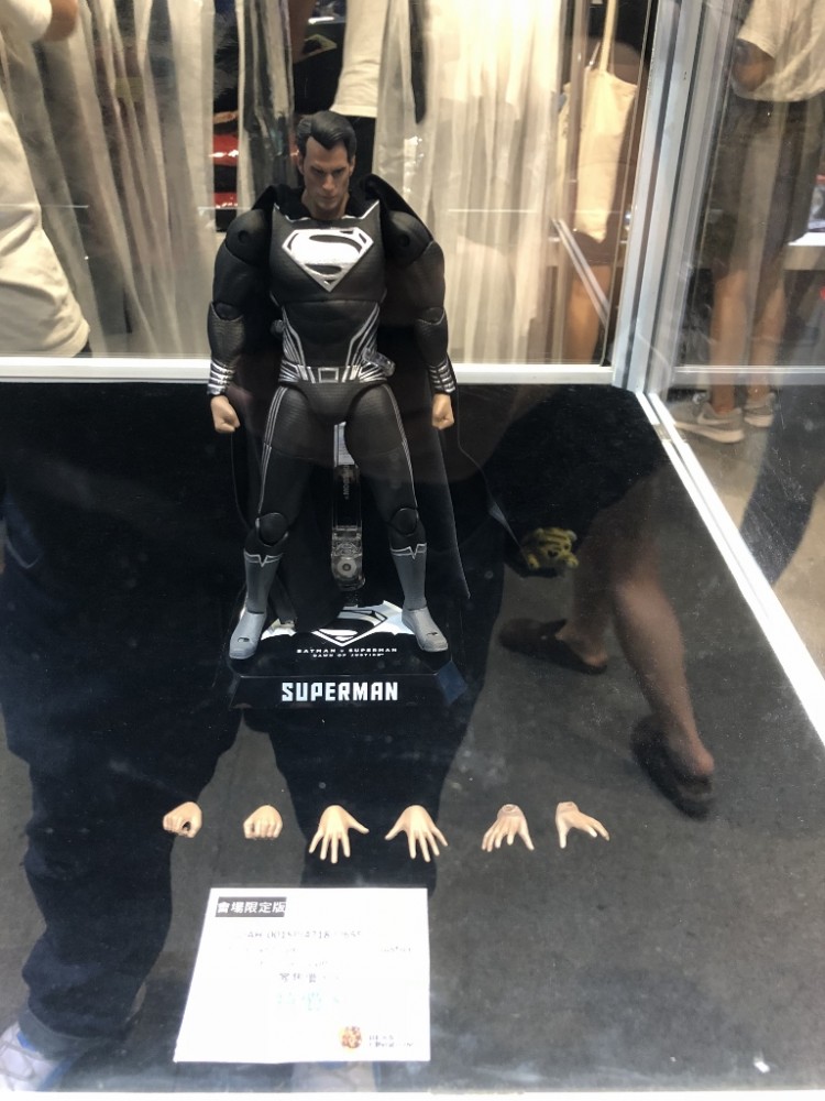 Justice League - Superman Black Suit Special Color (Dynamic 8ction Heroes / Beast Kingdom) Eqan5kcg_o