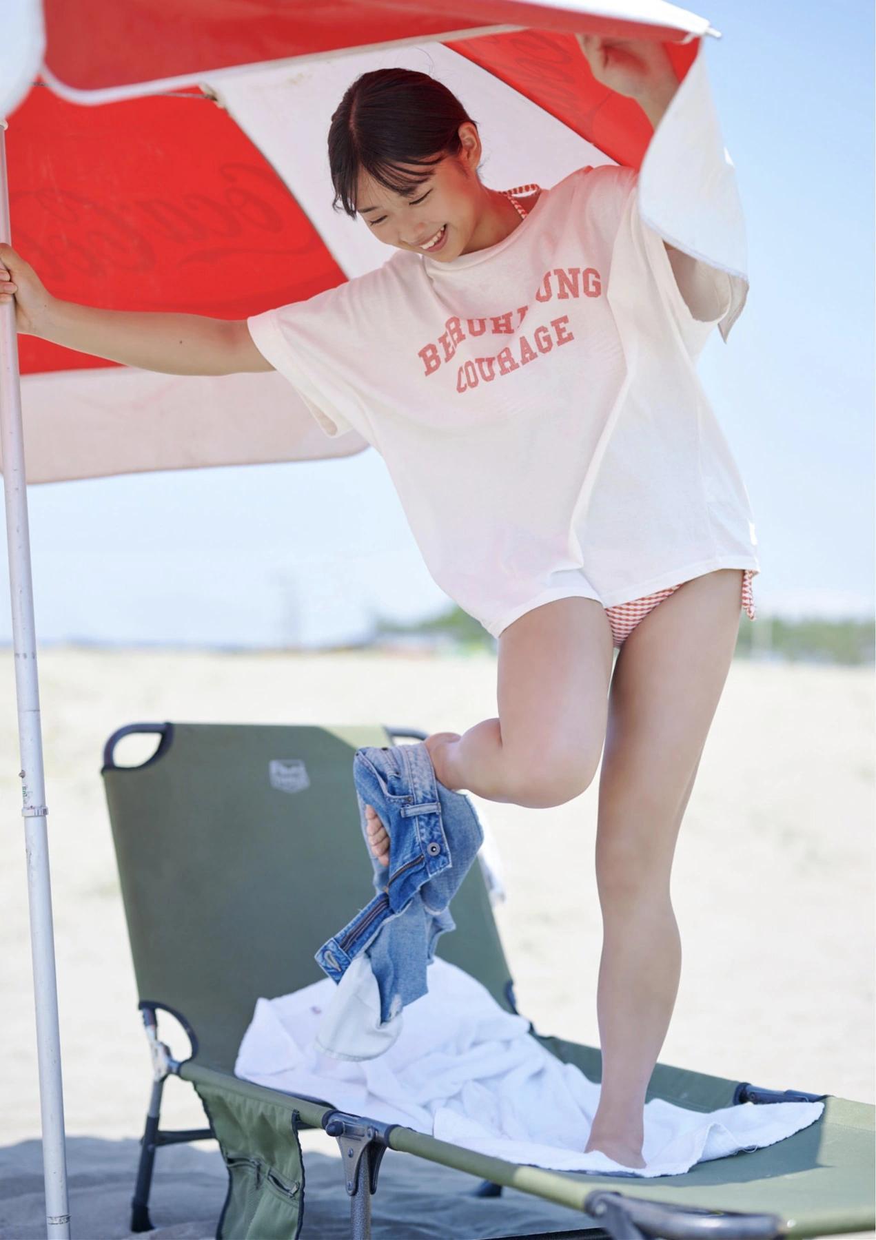 Miku Kuwajima 桑島海空, Dolce 写真集 「ラスト・サマー・ビキニ」 Set.03(8)