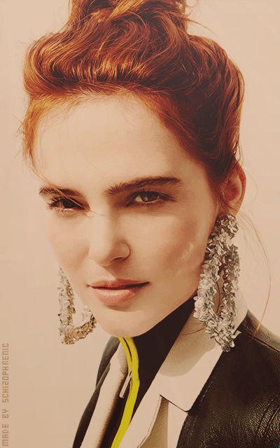 Zoey Deutch OfBgRi8F_o