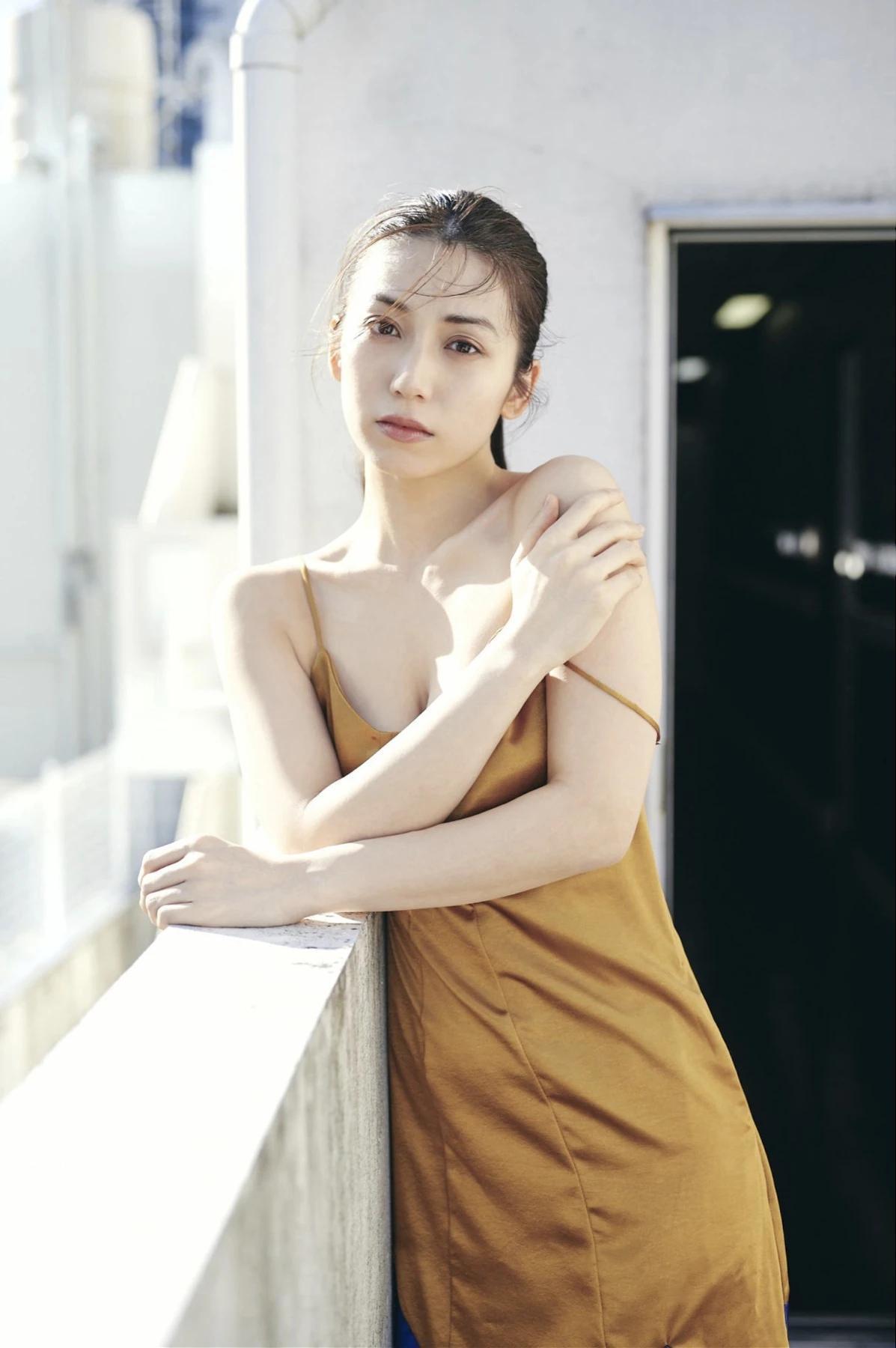 Airi Sato 佐藤あいり, FRIDAYデジタル写真集 「新宿ロンリネス」 Set.02(3)