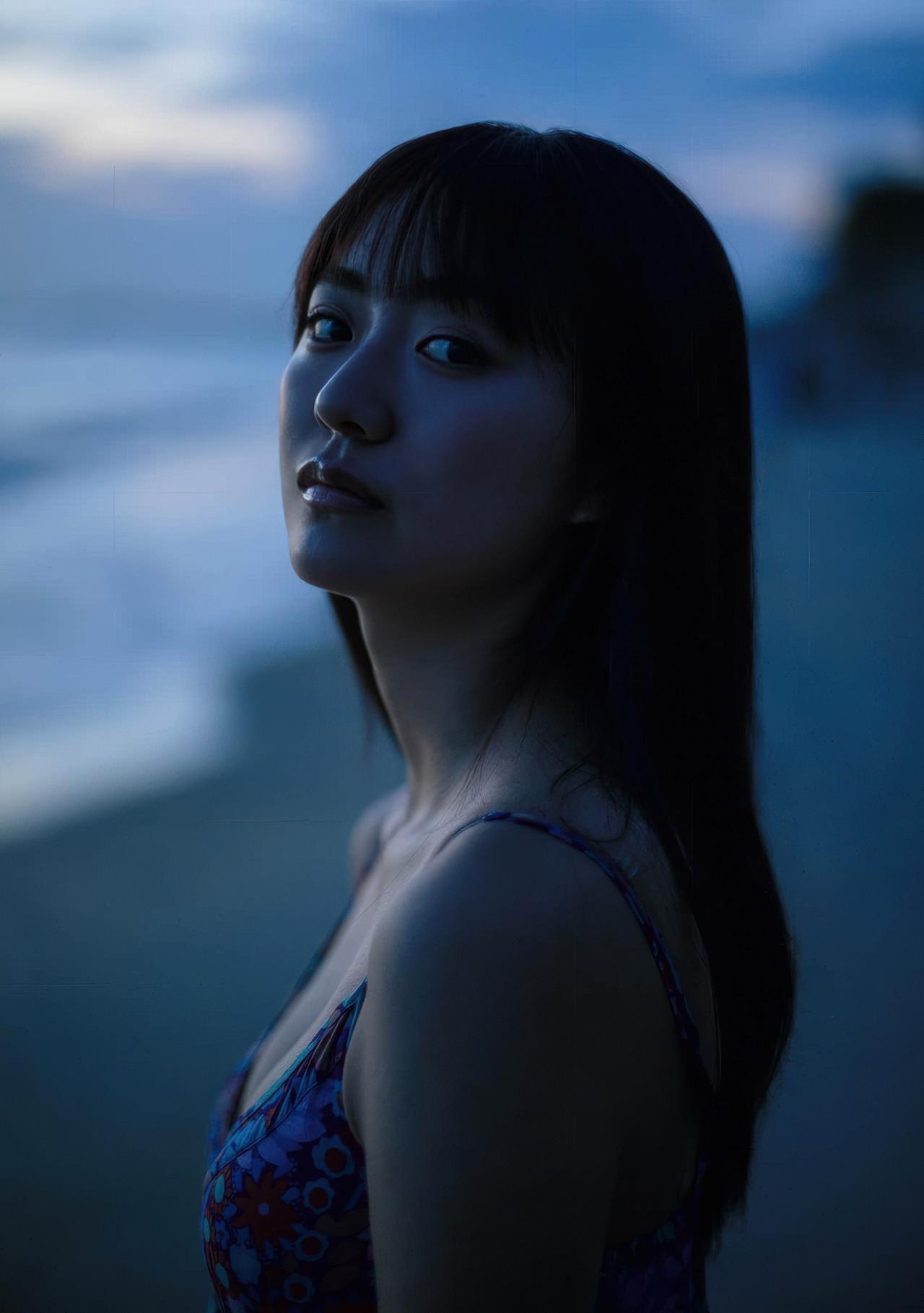 Runa Toyoda 豊田ルナ, 写真集 『Good to see Moon』 Set.03(6)