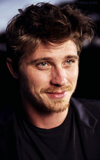 Garrett Hedlund ItQBnkn0_o