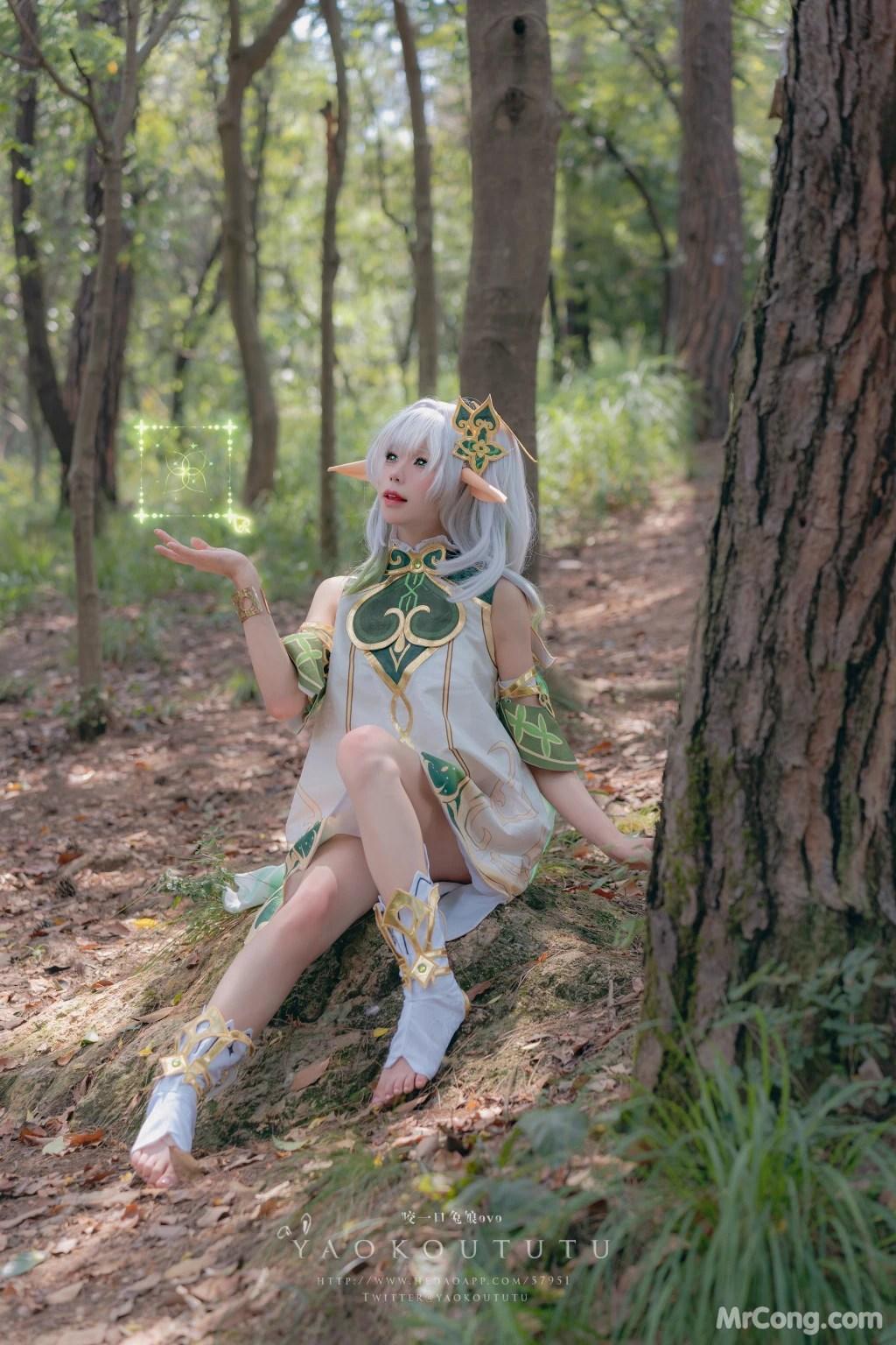 Coser@黏黏团子兔: 万年萝莉纳西妲&0.2s (65 photos )(4)