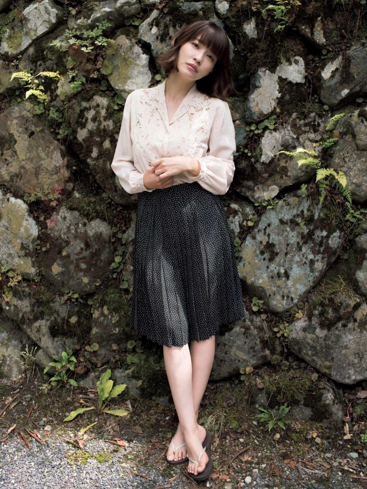 Asuka Kishi 岸明日香, Shukan Post 2018.11.30 (週刊ポスト 2018年11月30日号)(11)
