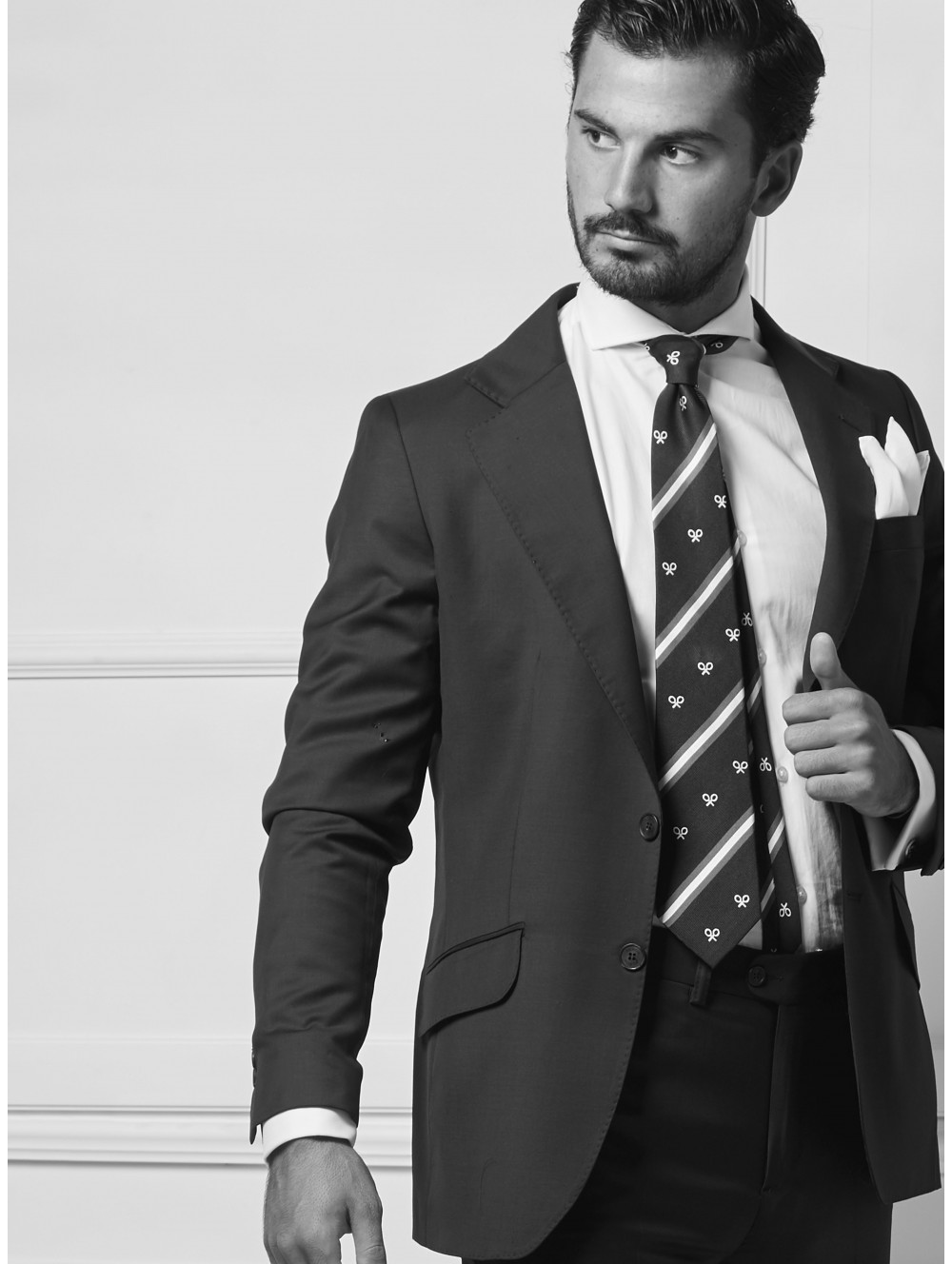 MALE MODELS IN SUITS: MANU MORAL for SILBÓN