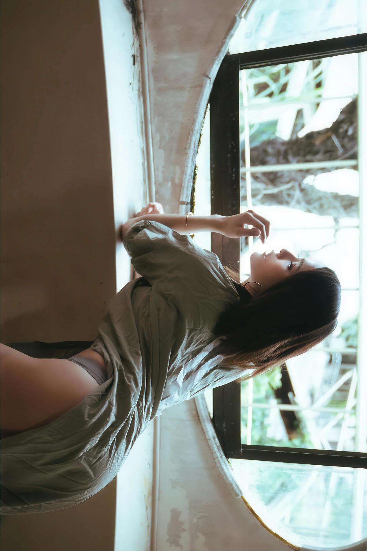完美情人Bella, 写真集 大尺精華版(2)