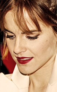 Emma Watson - Page 3 IpFyrROd_o