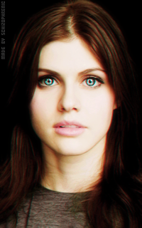 Alexandra Daddario Bkw9LqEo_o