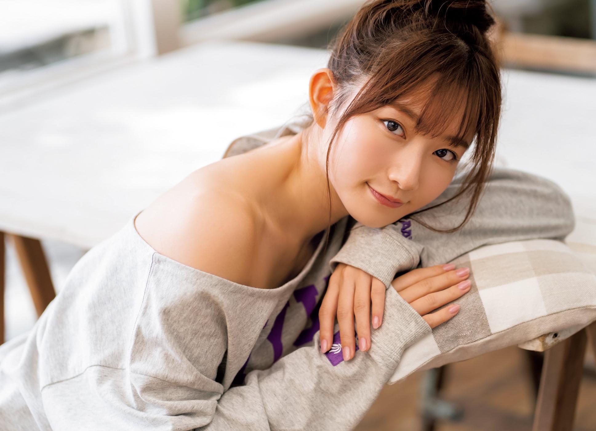 Nagisa Aoyama 青山なぎさ, Young Jump 2021 No.48 (ヤングジャンプ 2021年48号)(8)