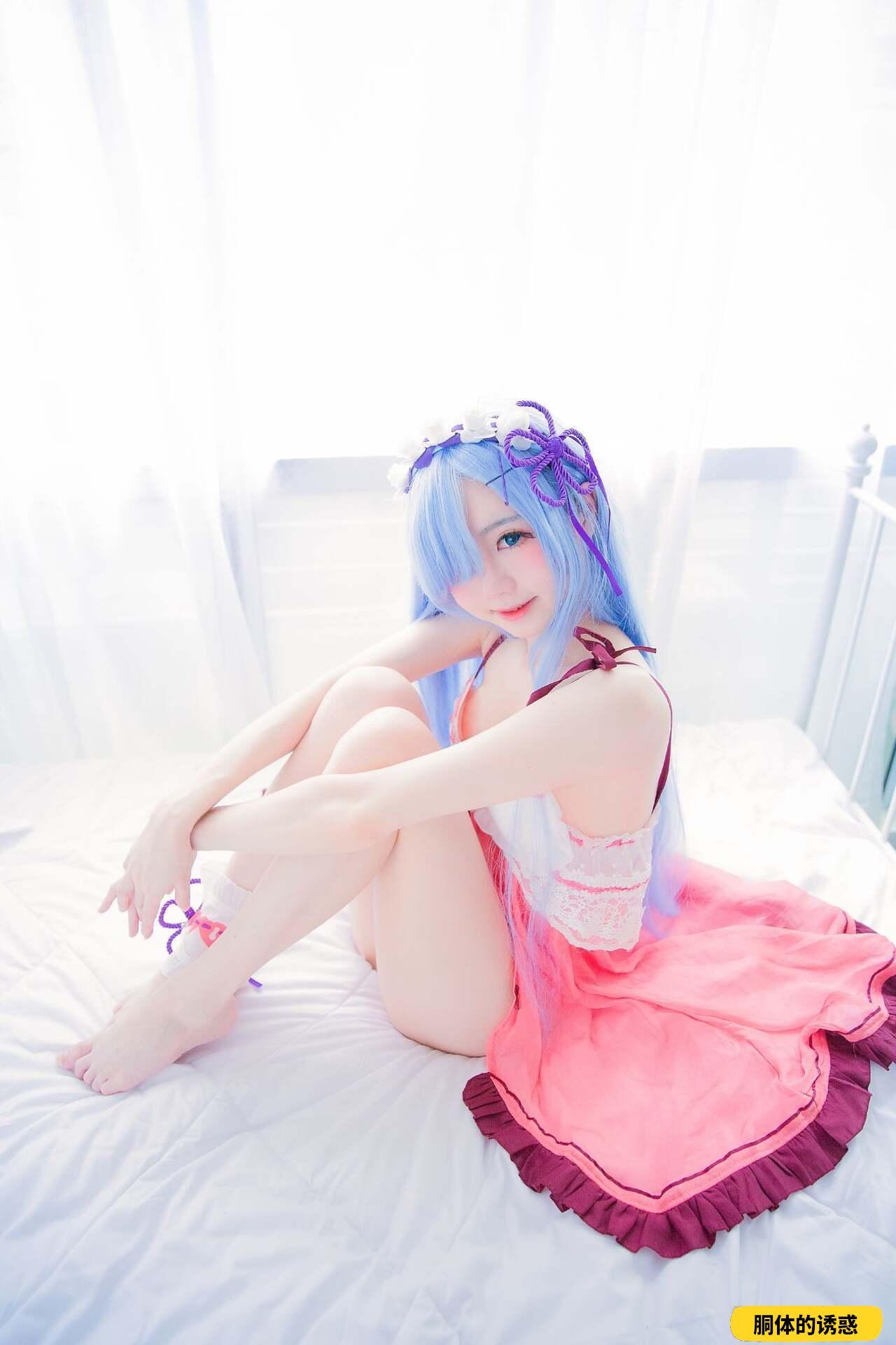 [Sally Dorasnow] Rem Sleep Wear