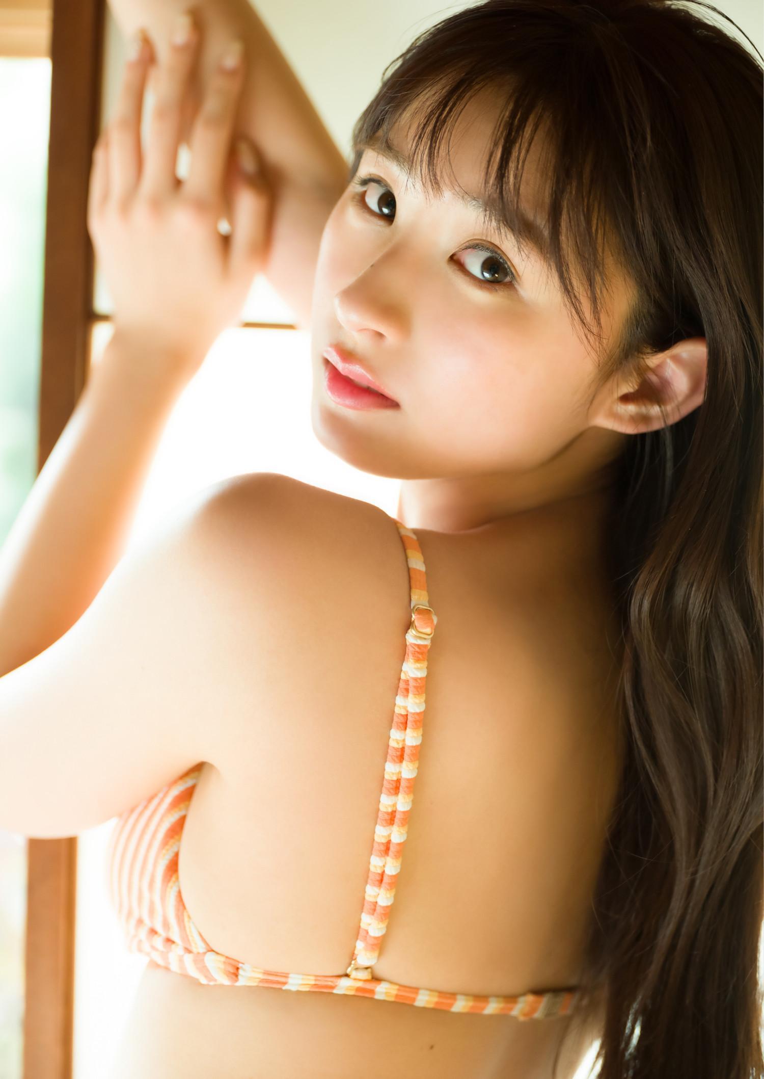 Hinata Matsumoto 松本日向, デジタル限定 YJ Photo Book 「今日よりもっと、好きになる」 Set.02(11)