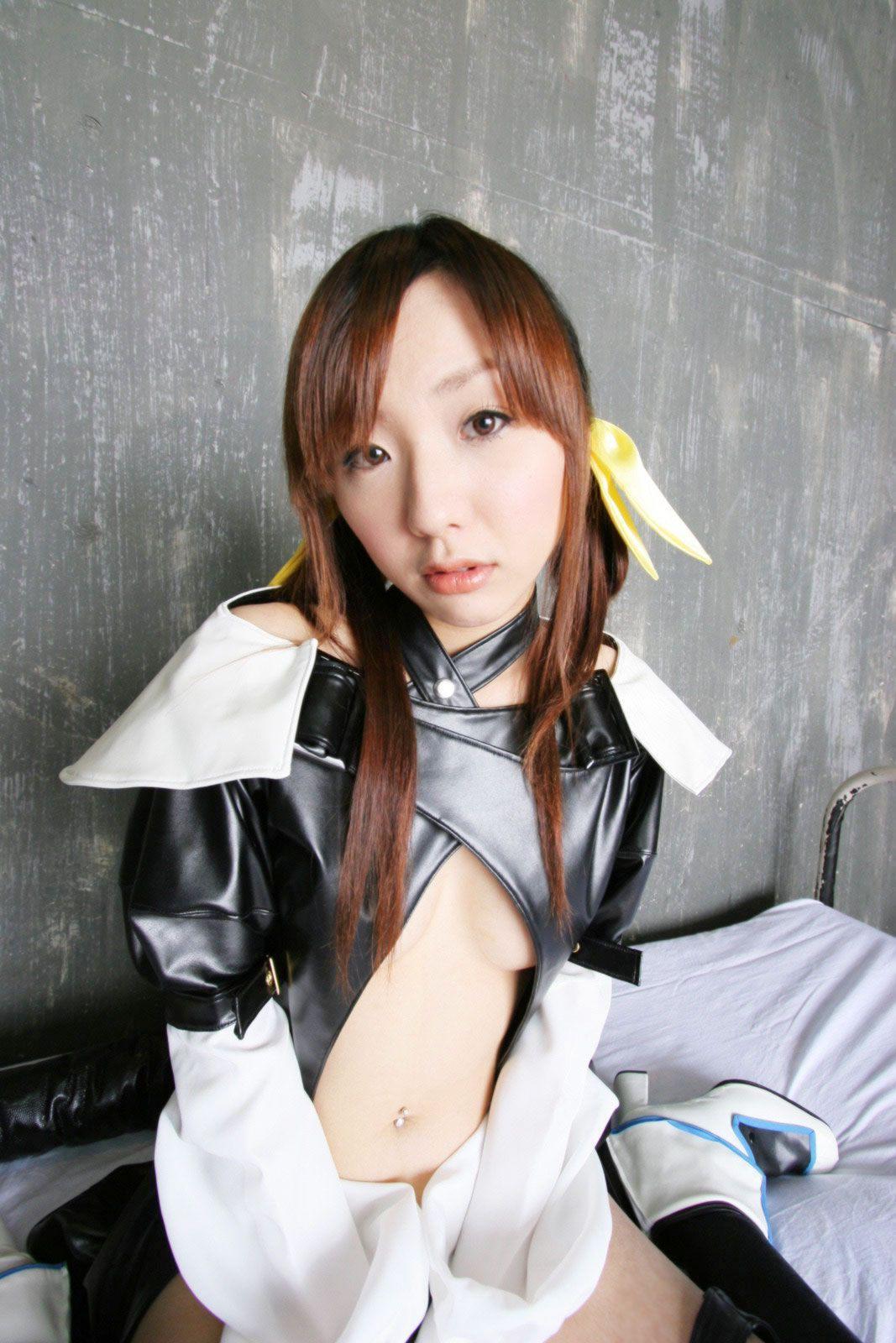 華群みさき《Guilty Gear》 I-no [HONEY BUNNY] 写真集(44)