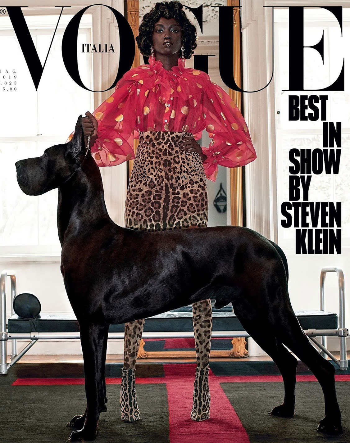 Черная дама с большой собачкой / Anok Yai by Steven Klein Черная дама с большой собачкой / Anok Yai by Steven Klein