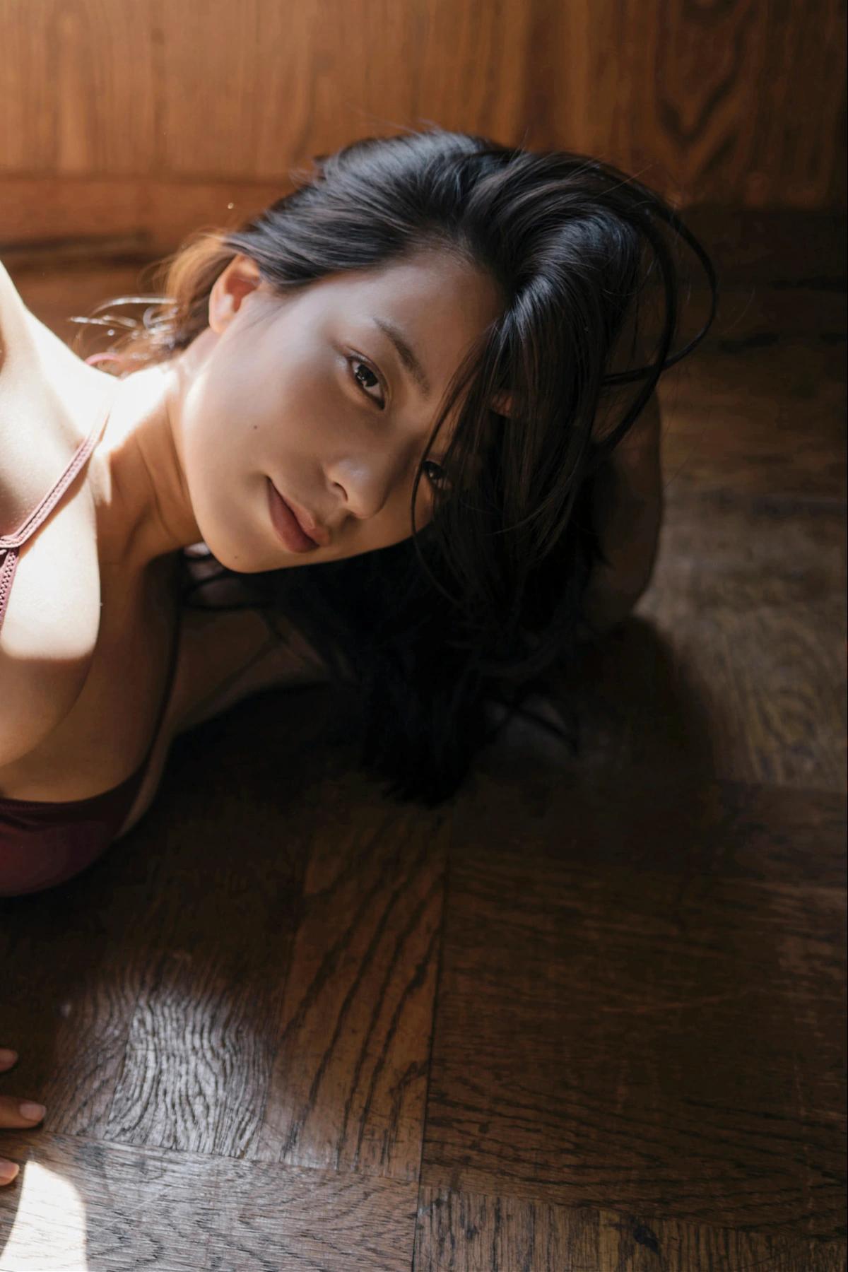 Mayu Koseta 小瀬田麻由, 週刊現代デジタル写真集 「私生活」 Set.02(22)