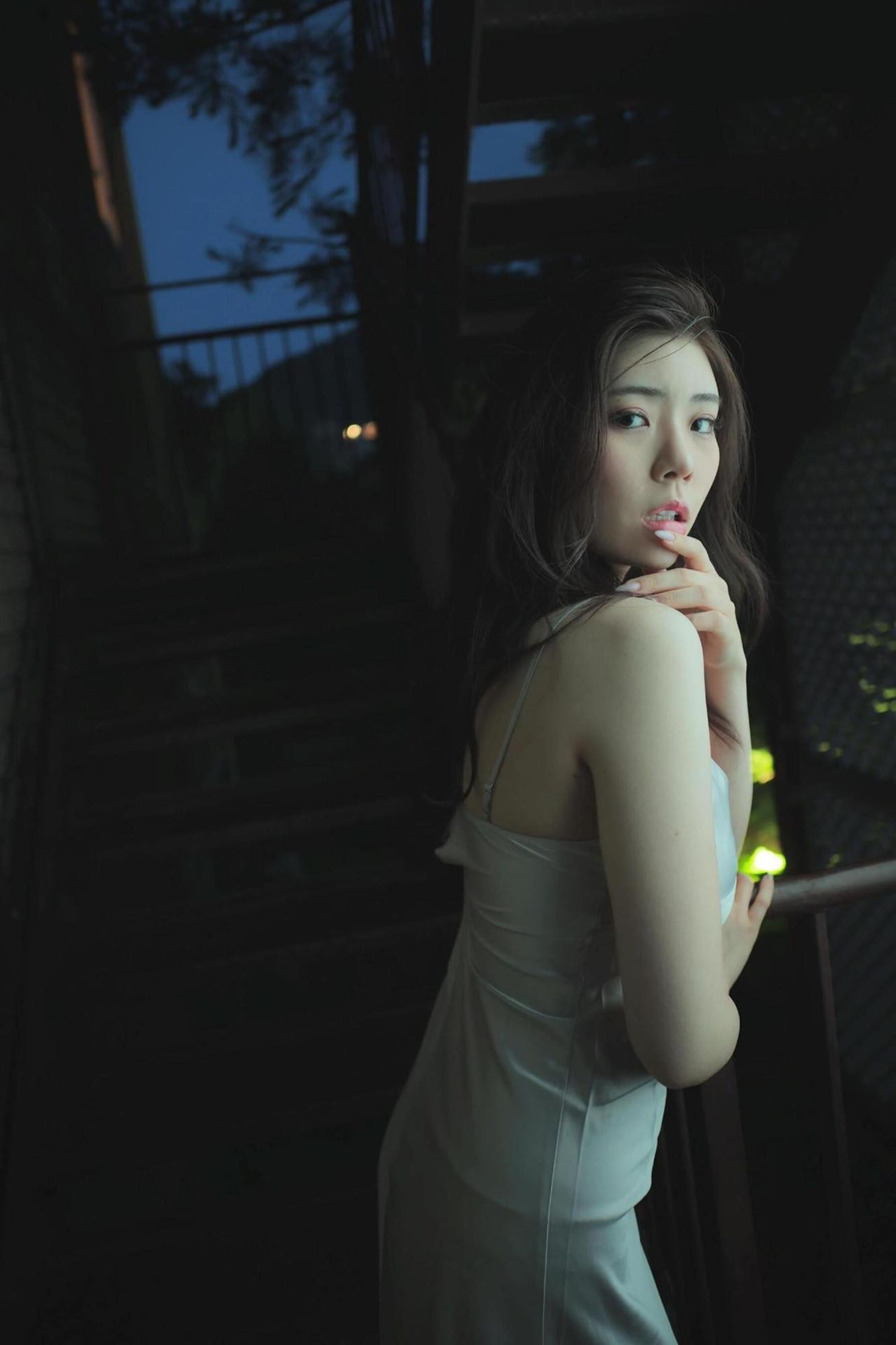 Rei Kamiki 神木麗, 写真集 ひとつなぎBOOKS 「Ather Vol.1」 Set.01(9)