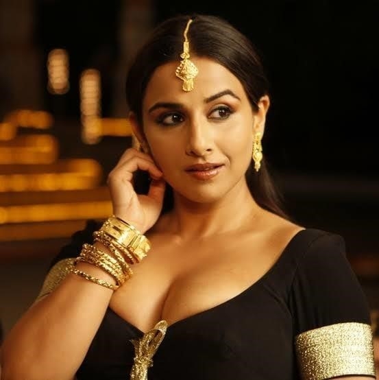 Vidya balan sexy pics-8194