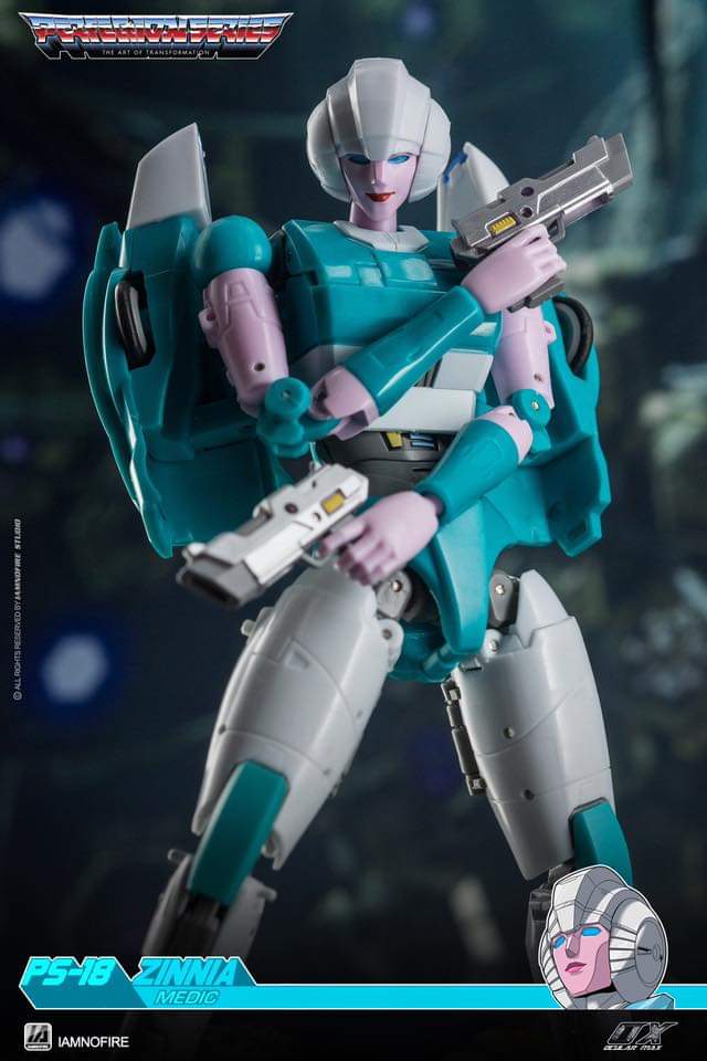 [Ocular Max] Produit Tiers - PS-04 Azalea - aka Arcee/Arcie (G1) ― PS-18 Zinnia - aka Paradron Medic/Médecin - Page 2 4BKLYDh9_o