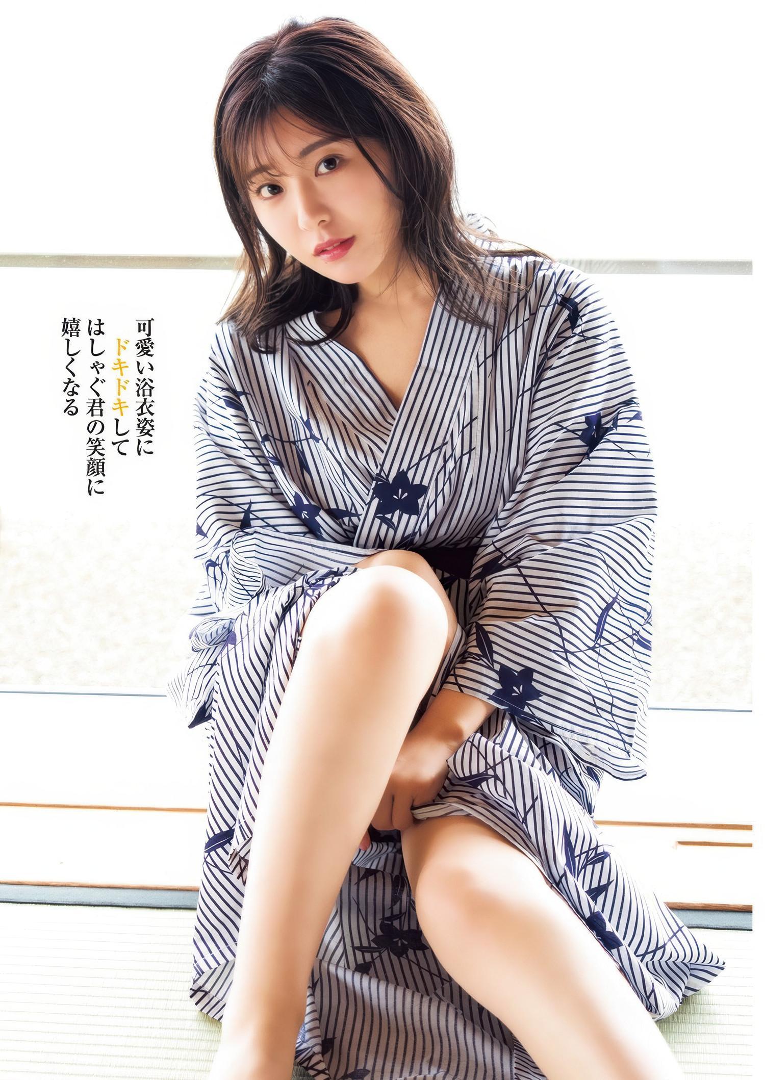 Yumeno Shirato 白戸ゆめの, Young Jump 2025 No.32 (ヤングジャンプ 2025年32号)(6)