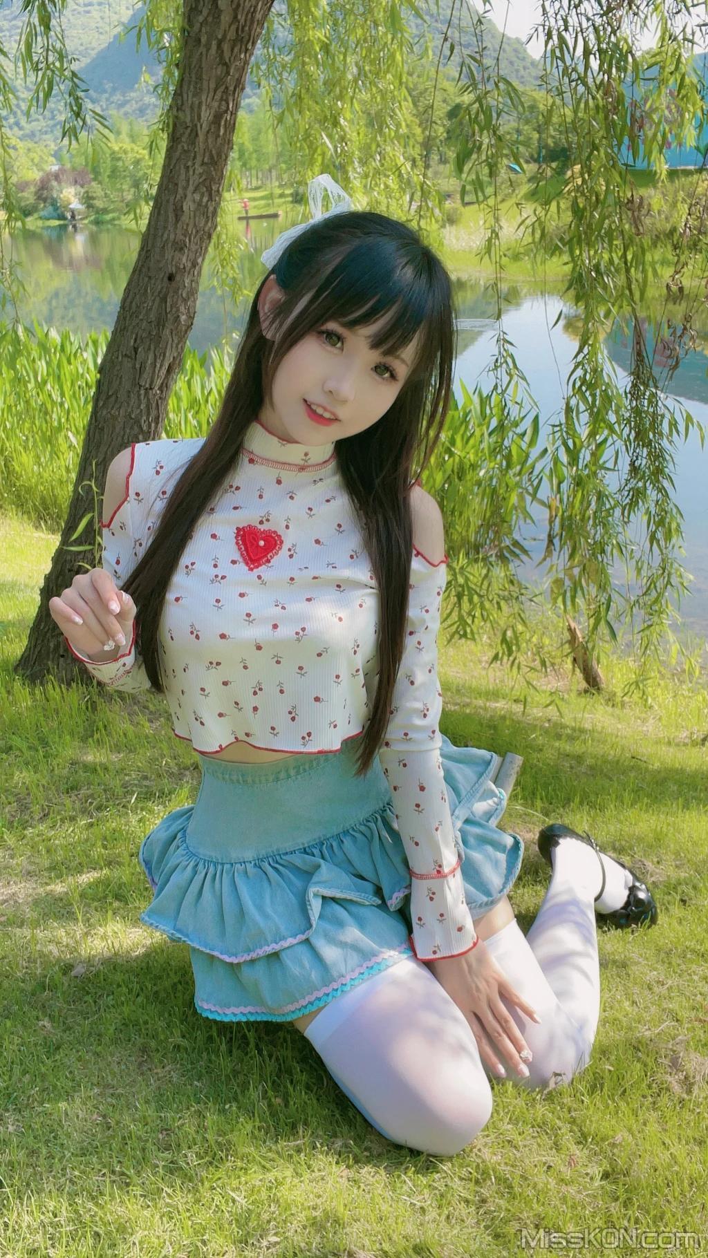 Coser@miko酱ww: mikoの白丝01 (241 photos)(203)