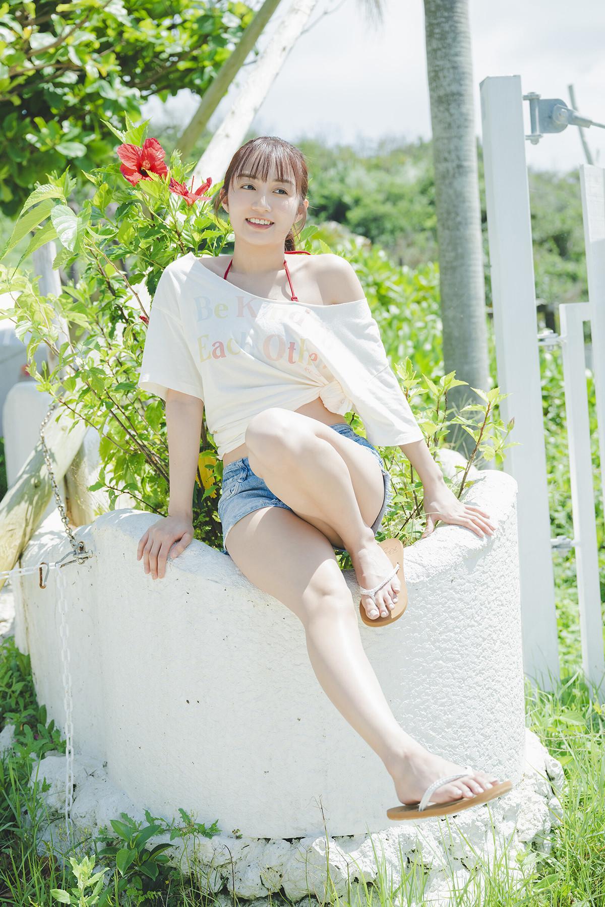 Hikari Kuroki 黒木ひかり, 漫画アクションデジタル写真集 「たまには海辺で」 Set.01(5)