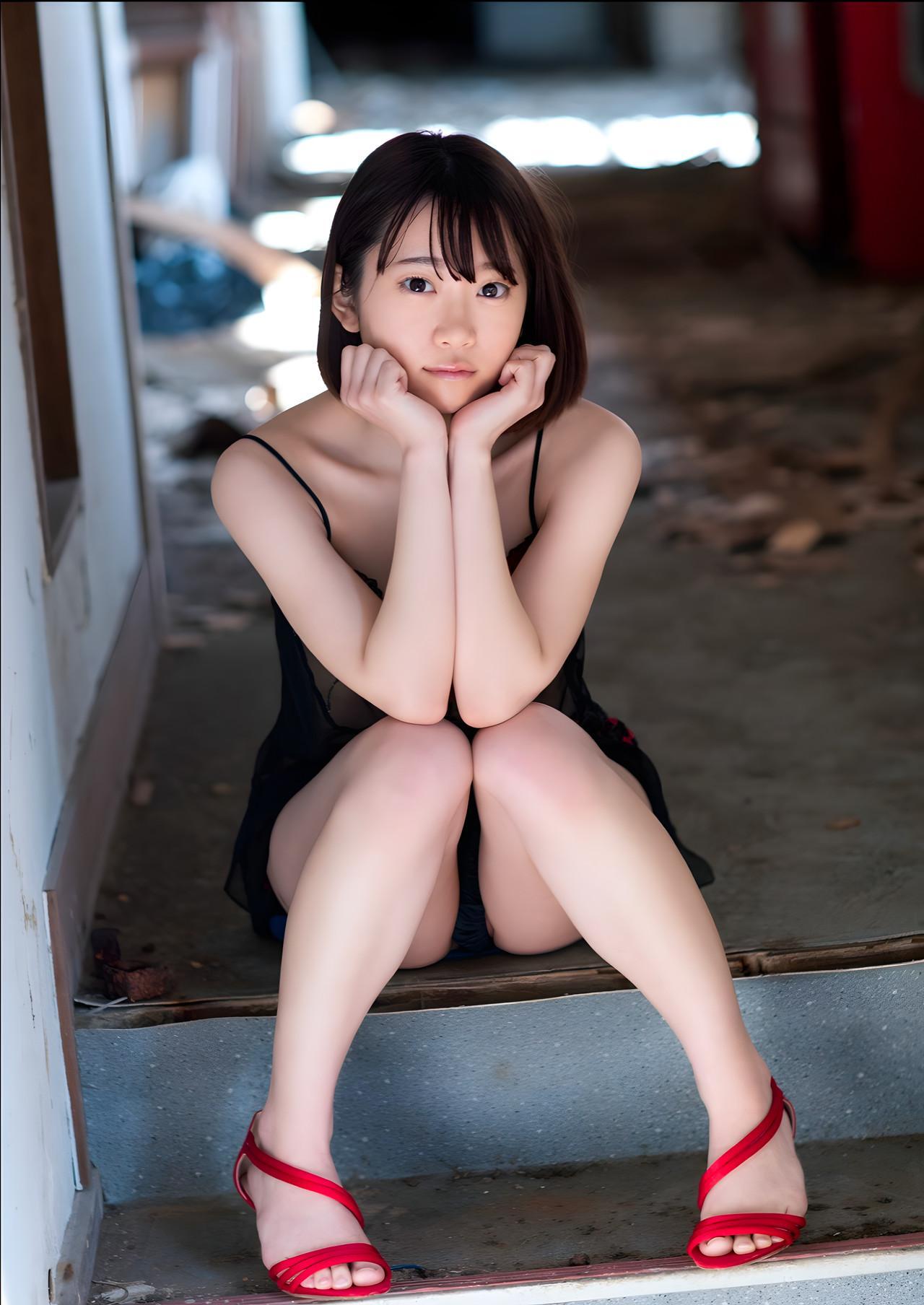 Yura Kano 架乃ゆら, Alarm デジタル写真集 「ゆら Memories」 Set.02(4)