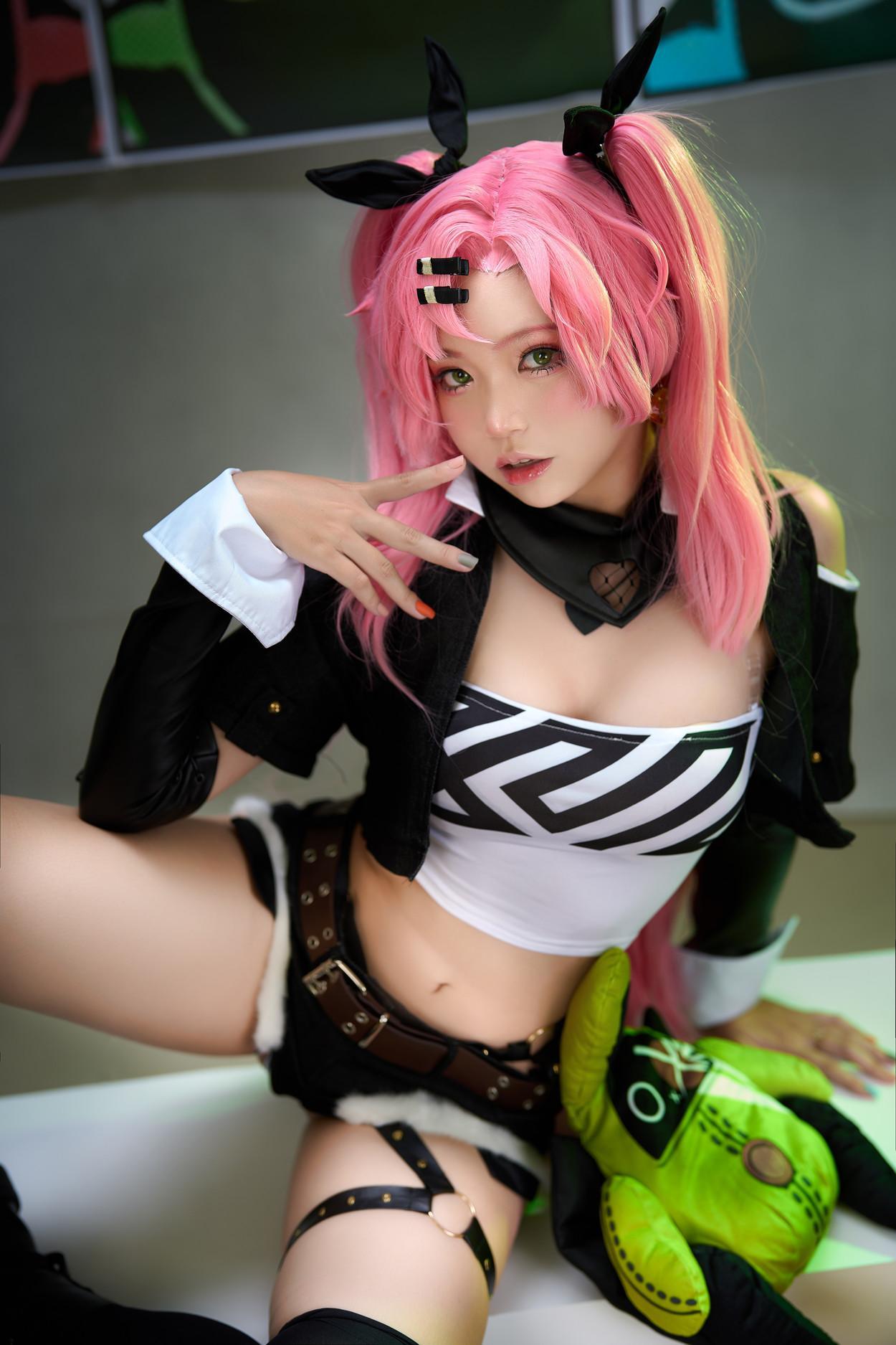 Cosplay ZinieQ Nicole Zenless Zone Zero(7)