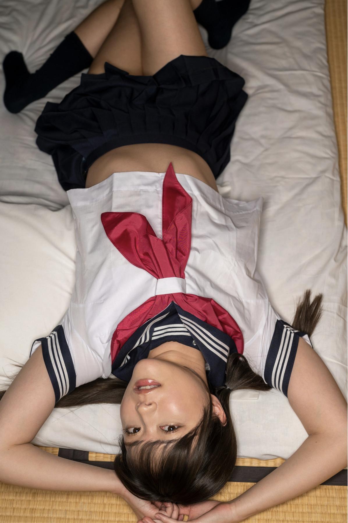 Kanon Kanade 奏音かのん, ヌード写真集 「初めは少しだけ優しく」 Set.02(17)