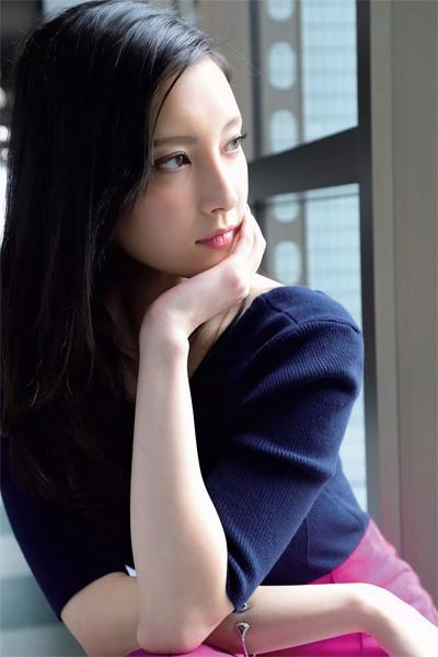 Nanao 菜々緒, FLASH 2019.05.07-14-21 (フラッシュ 2019年5月7-14-21日号)