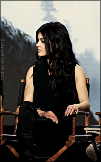 Marie Avgeropoulos UF5EDrk0_o