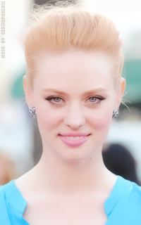 Deborah Ann Woll QH4dqZLH_o