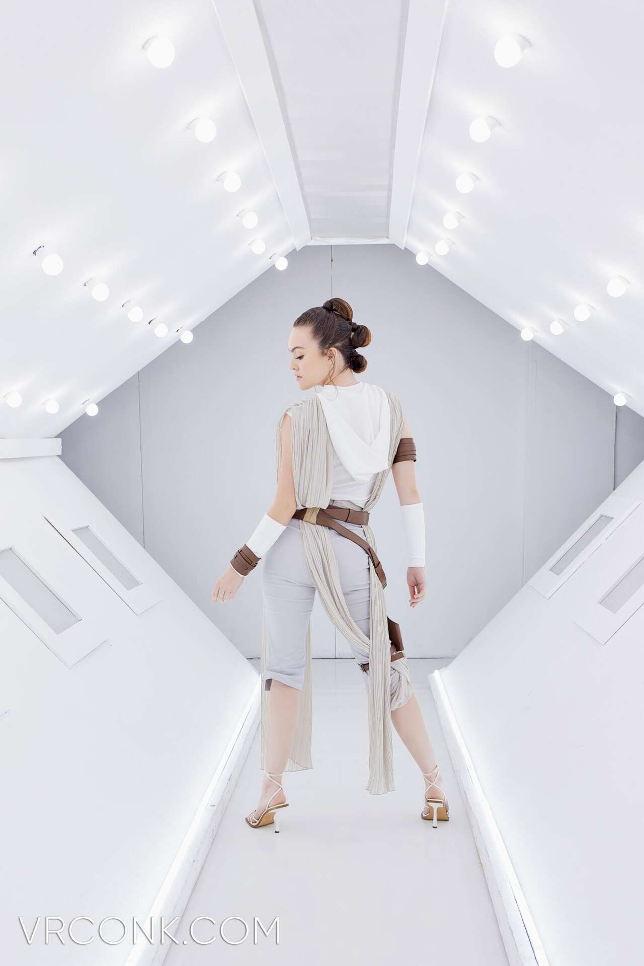 ᑕ ᑐ Freya Parker as Rey Skywalker 2025