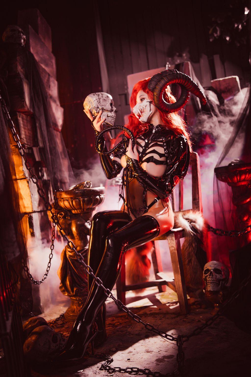 Coser@蜜汁猫裘 Vol.068: (50 photos)(2)