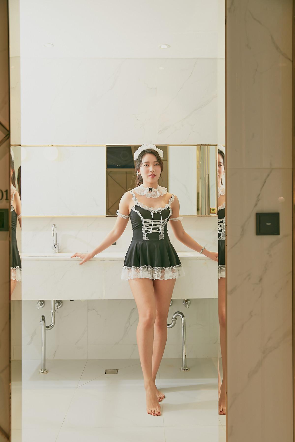 MINI 미니, Photobook #6 Your Maid(10)