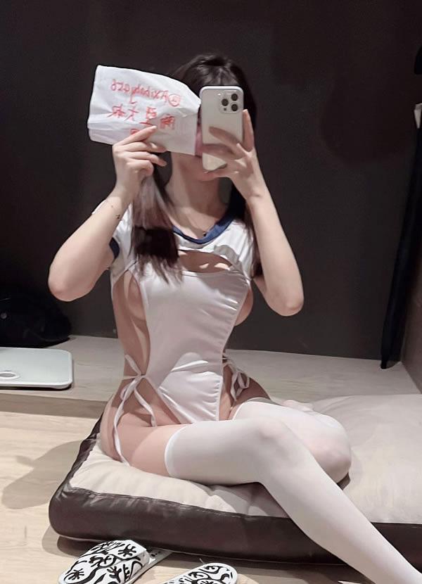福利姬@上海阿西尺度私拍视图合集(5)