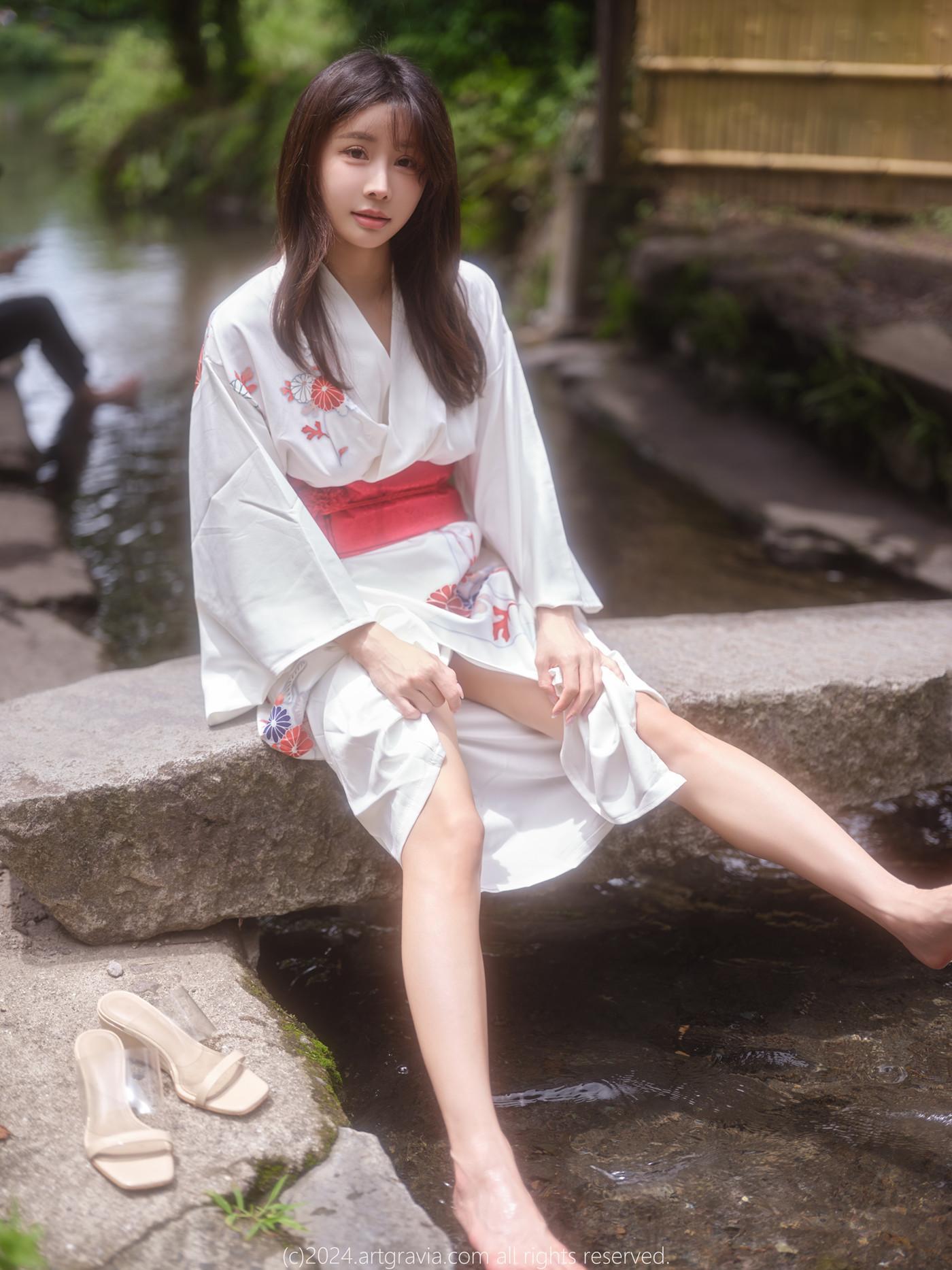 YeonYu 연유, ArtGravia Vol.708 Photobook Set.01(50)