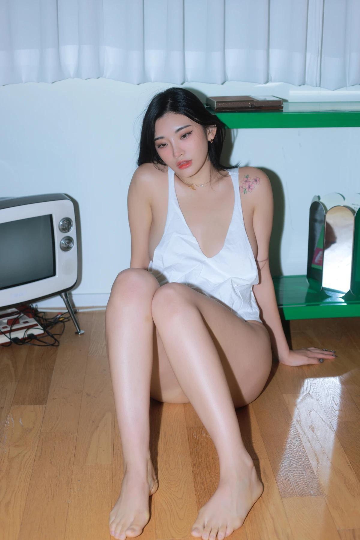 Sula 첼설아, PhotoBook 「Drunk」 Set.01(9)