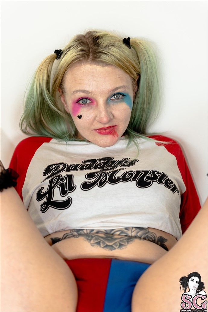 Lawless Suicide, Harley Quinn