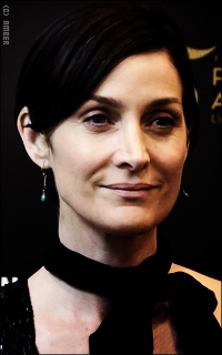 Carrie-Anne Moss XRAhDVlk_o