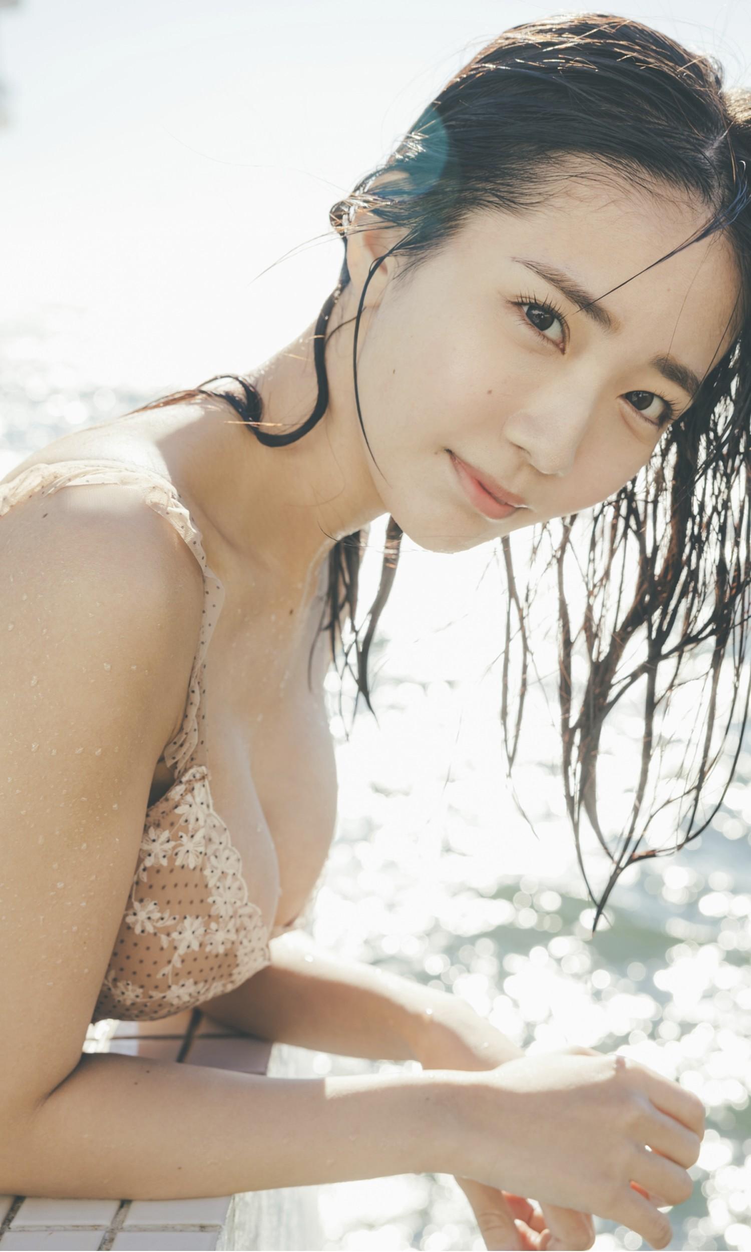 Amau Kisumi 天羽希純, 週プレ Photo Book 「絶好調」 Set.03(19)