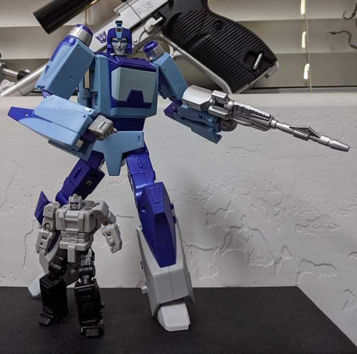 [Fanstoys] Produit Tiers - Jouet FT-39 Jabber - aka Blurr/Brouillo KFEq36nO_o