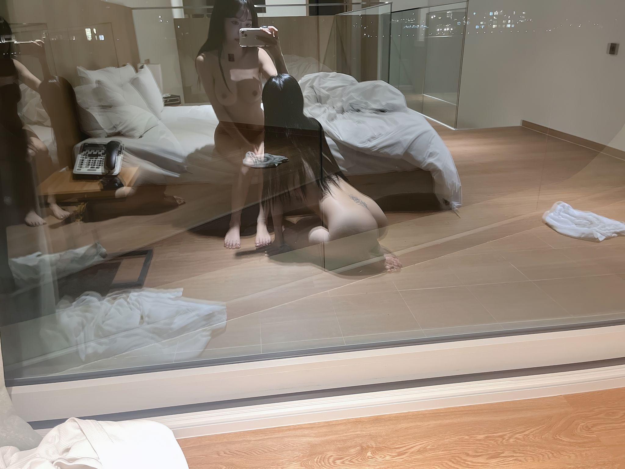 [Moon Night Snap] Mona (모나) & Jucy (쥬시): EroEro Travel (67 photos)(54)