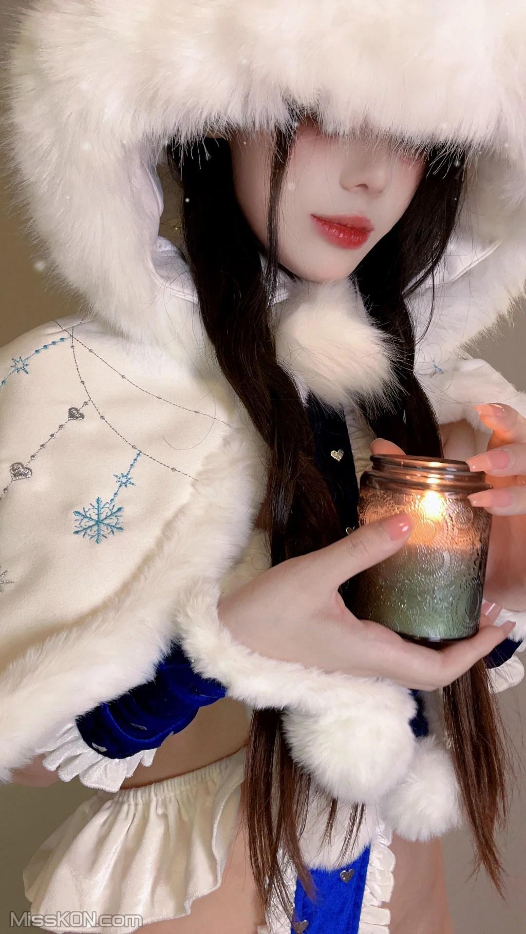 Coser@九言: 圣诞礼物自拍 (30 photos )(1)