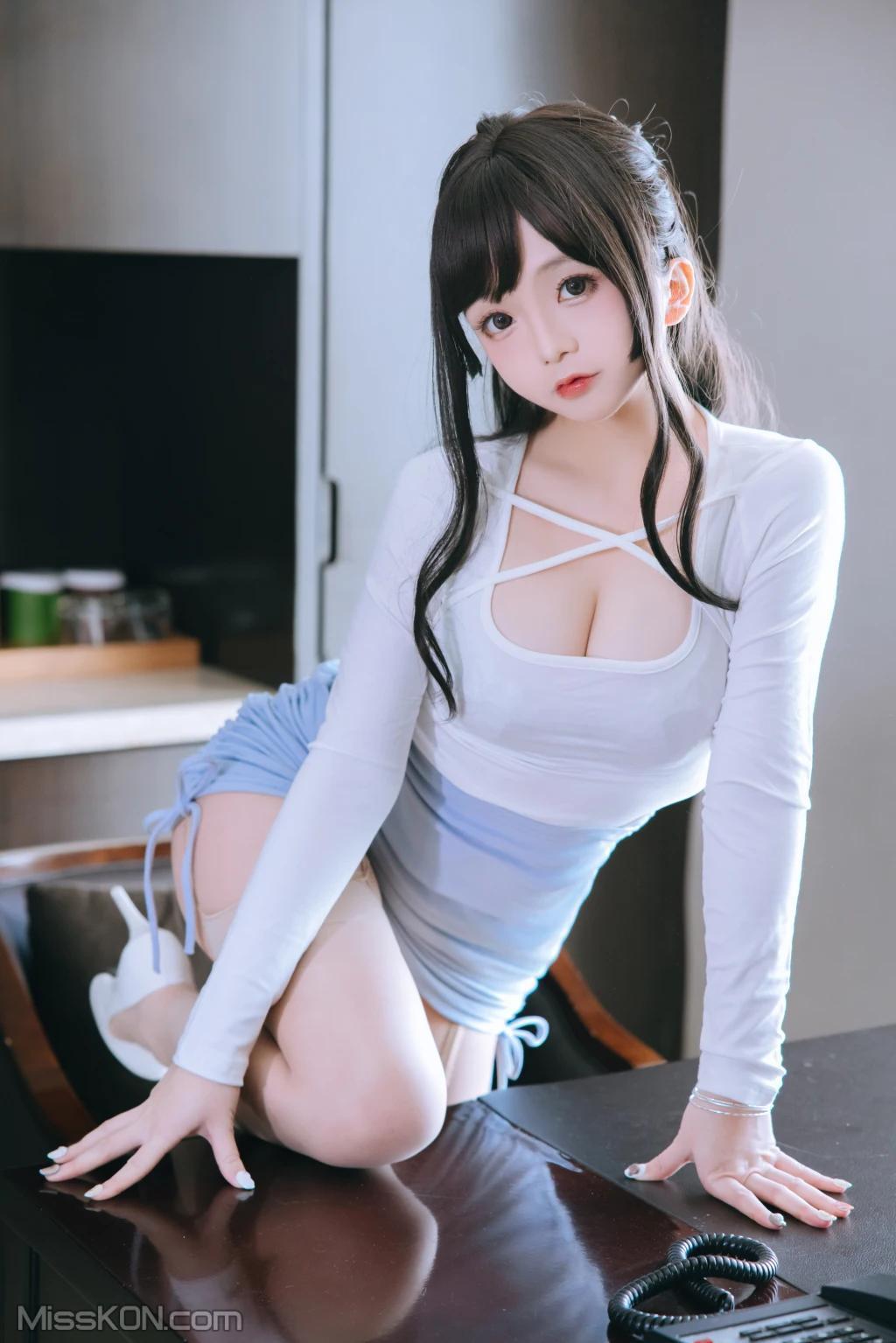 Coser@日奈娇: 包臀裙秘书 (110 photos)(85)