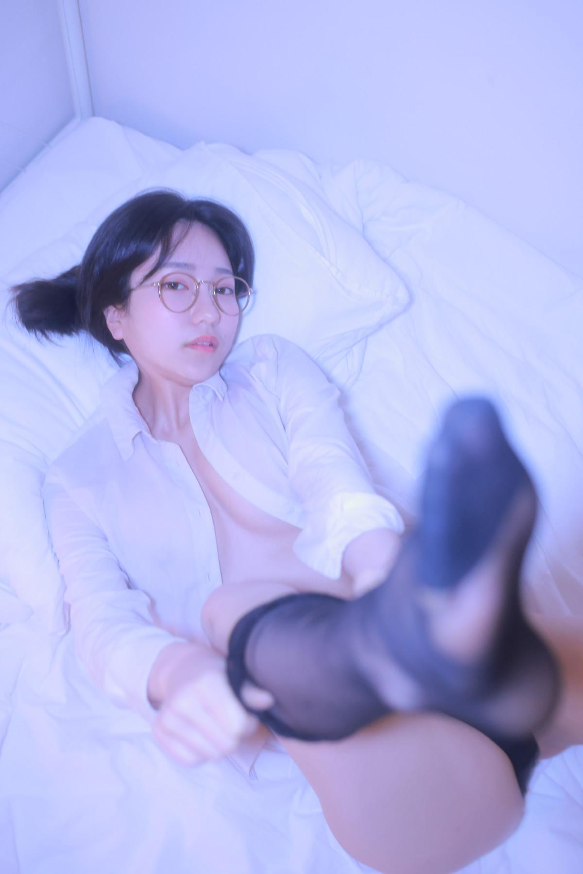 Sehee 세희, Photobook ‘ Glasses Shirt’ Set.03(20)