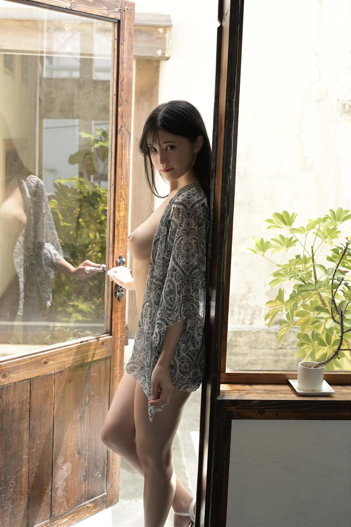 Shoko Takahashi 高橋しょう子, FRIDAYデジタル写真集 『G乳パラダイス vol.2』 Set.02(3)