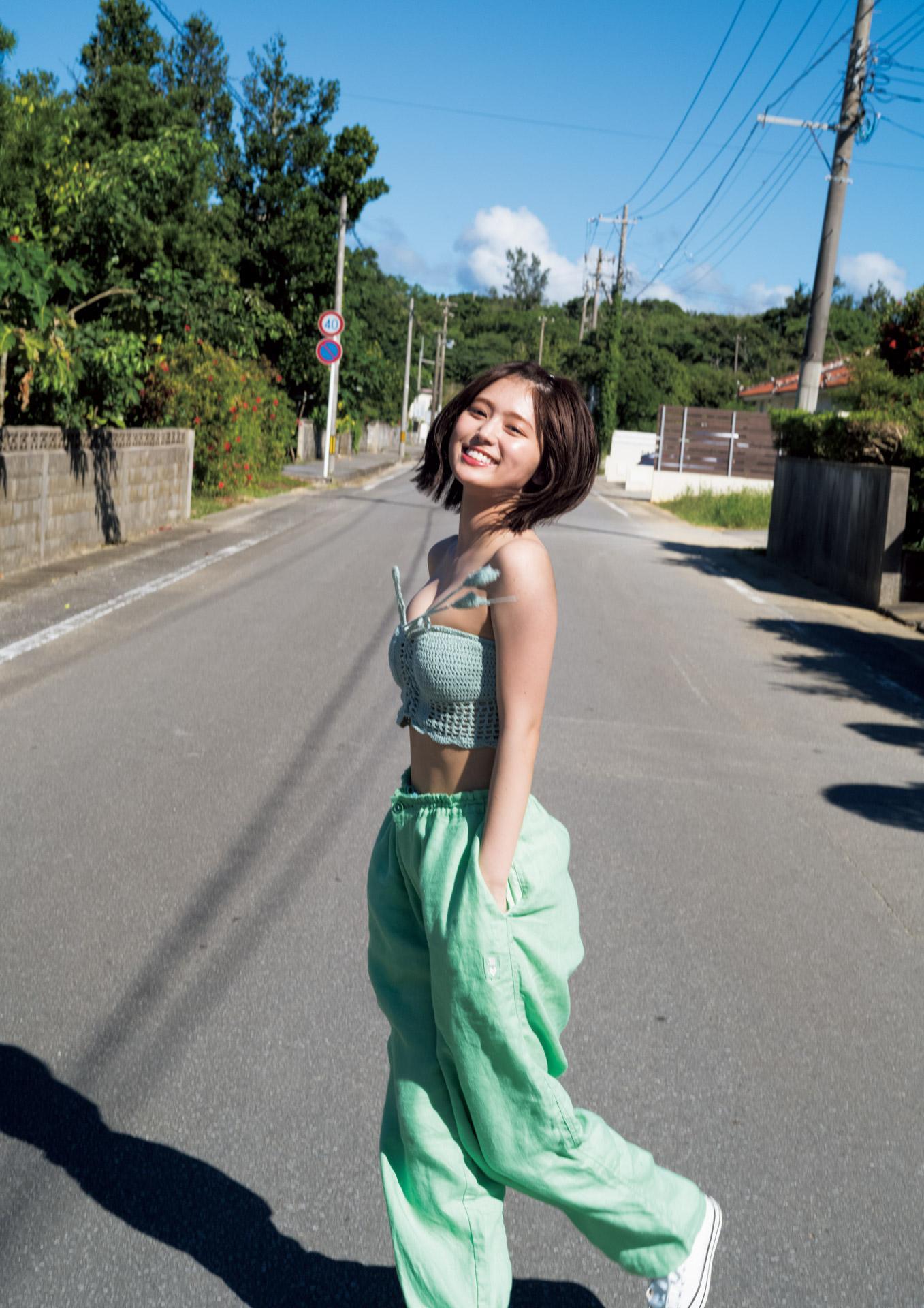 Ruka Kitano 北野瑠華, 1st写真集 「触れて、みる？」 Set.01(2)