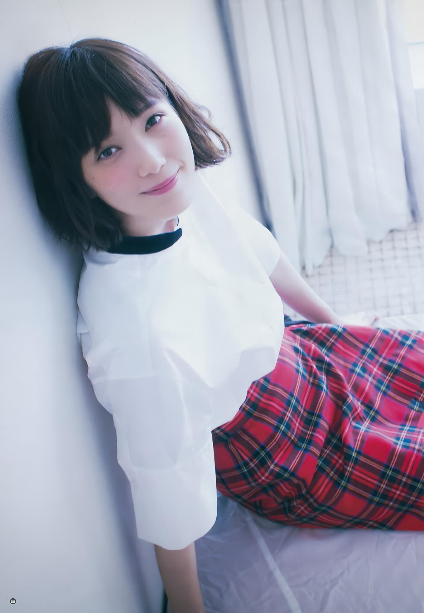 本田翼・奥津マリリ・はるかぜ, Young Gangan 2017 No.23 (ヤングガンガン 2017年23号)(5)