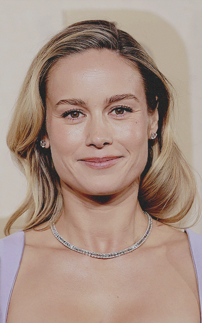 Brie Larson J45OdNSh_o