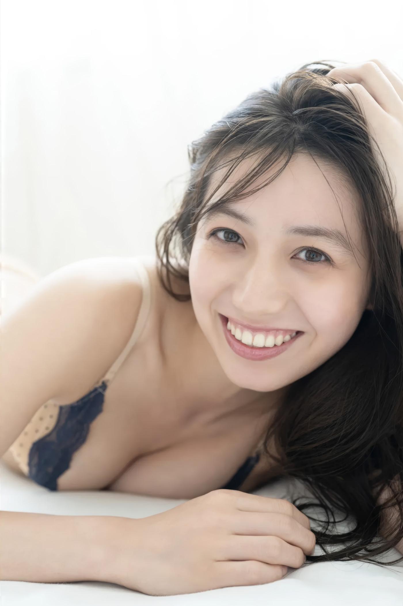 Airi Sato 佐藤あいり, FRIDAYデジタル写真集 『艶めく素肌 vol.1』 Set.01(31)